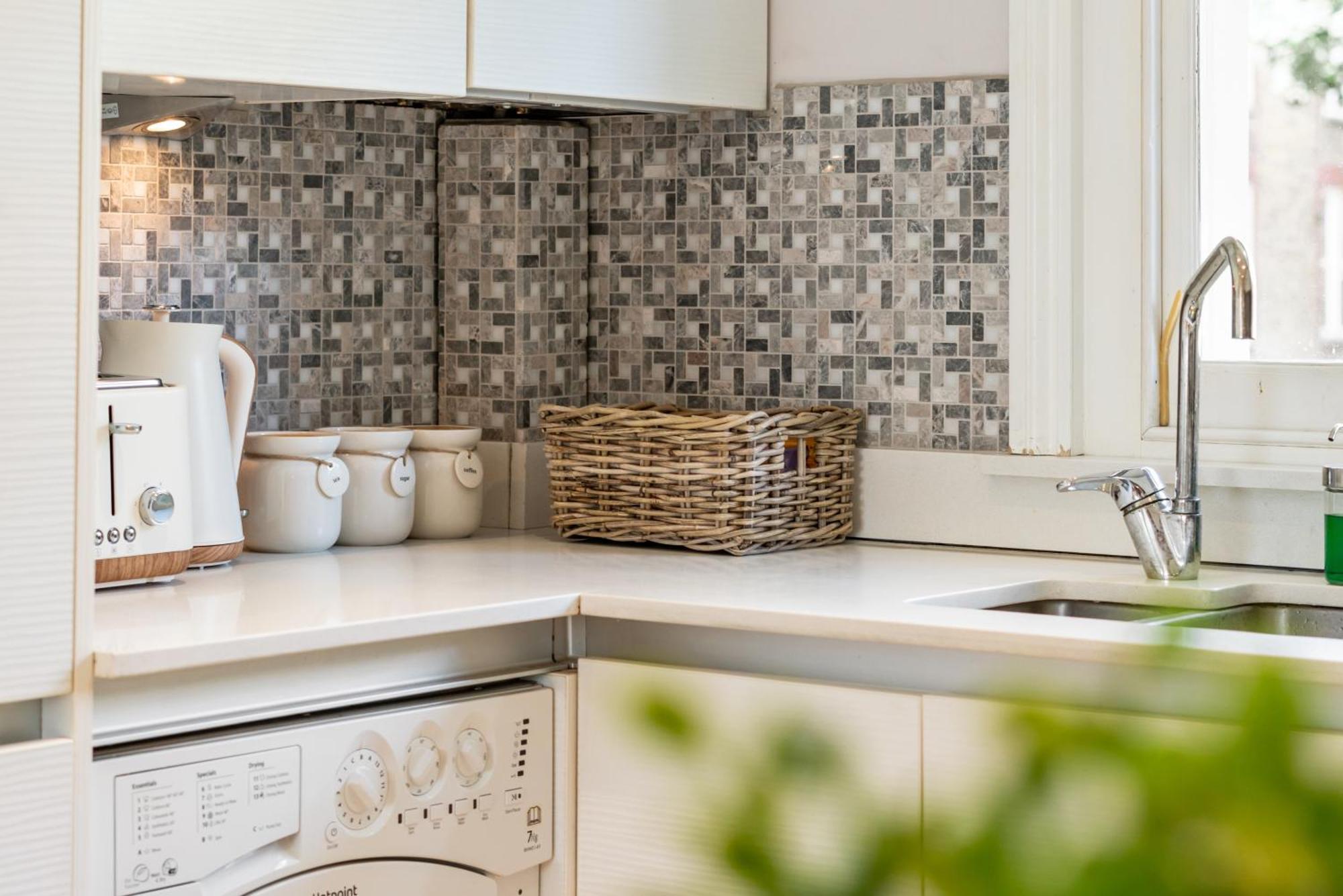 Hidden Gem In Central Location - Beautiful 2 Bed London Ngoại thất bức ảnh